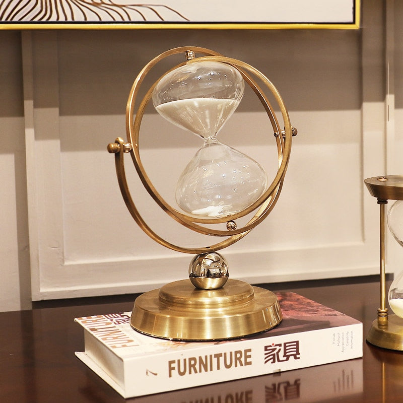 Rotating Vintage Hourglass Hustle Nest